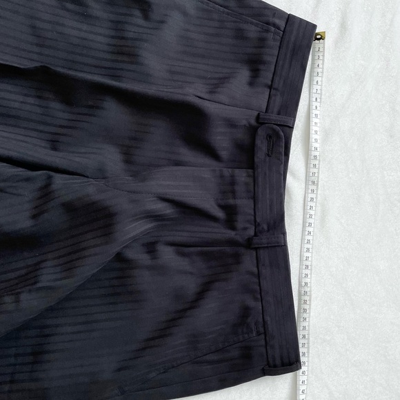 Men’s European Charcoal Suit - Picture 12 of 15